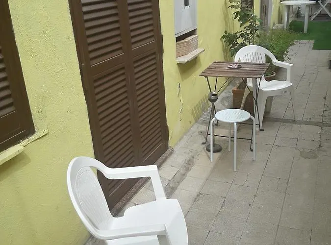 Vecchia לינה וארוחת בוקר 4*